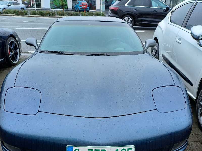 Aston Martin DB7 spotted in Ostend