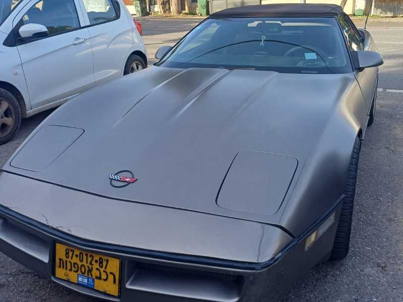 Chevrolet Corvette (1984) spotted in Hadera, Israel