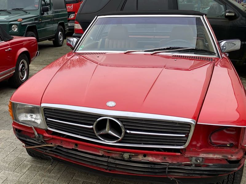 Mercedes-Benz SL-Class (1980) spotted in Mühlhausen, Germany