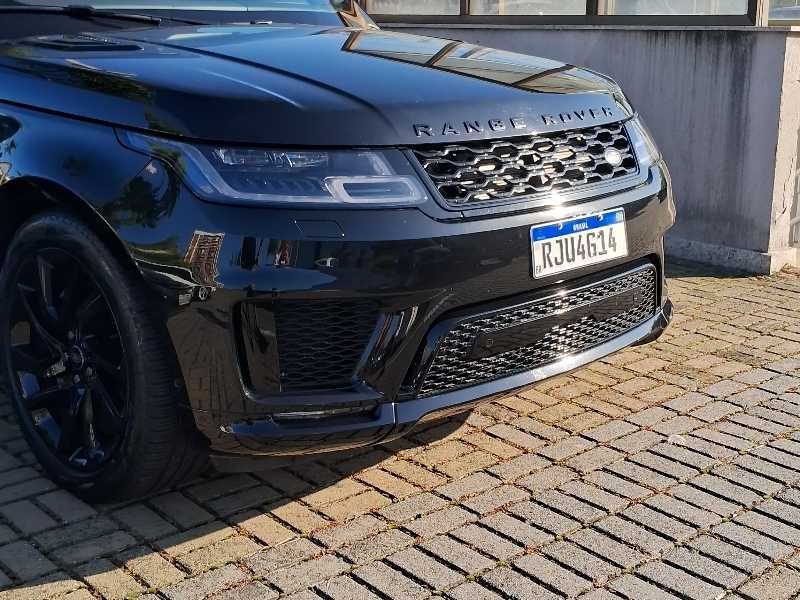 Land Rover Range Rover Sport spotted in Cabo Frio