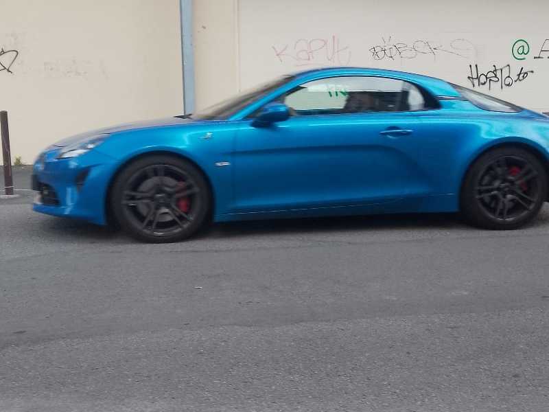 Alpine A110 (2019) spotted in Nantes, France