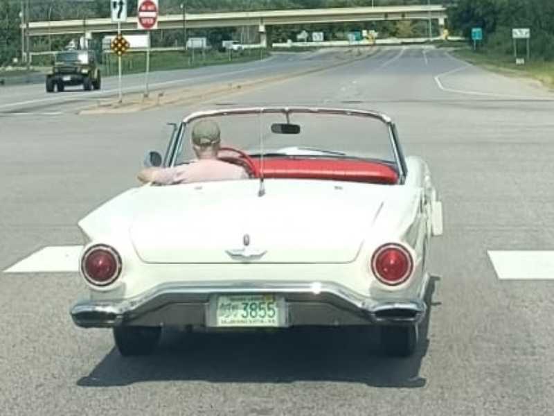 Ford Thunderbird spotted in Randall