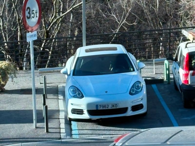 Porsche Panamera spotted in Andorra la Vella
