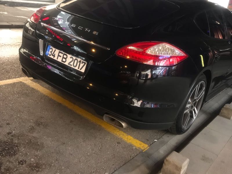 Porsche Panamera (2017) spotted in Istanbul, Turkey