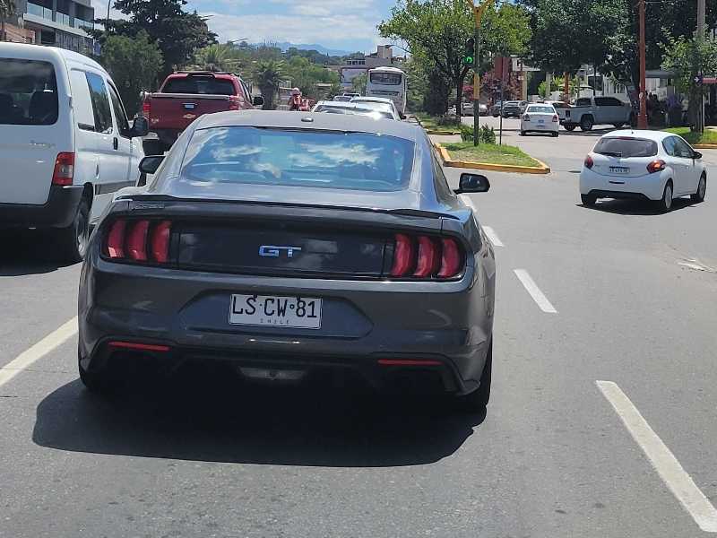 Ford Mustang GT spotted in Villa Carlos Paz