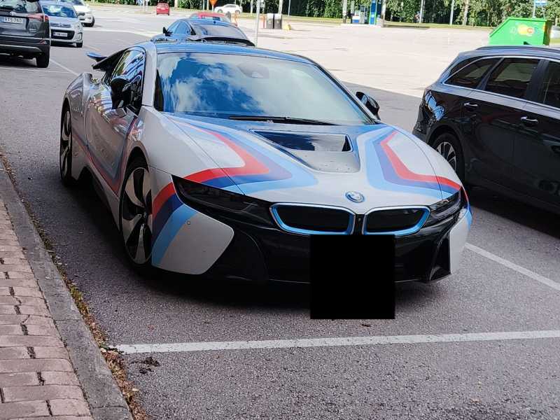 BMW i8 spotted in Tampere