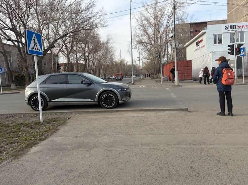 Hyundai Ioniq 5 spotted in Pavlodar