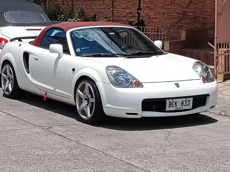Toyota MR2 Spyder spotted in San Pedro