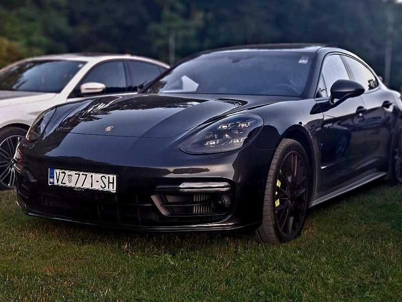 Porsche Panamera spotted in Varaždin