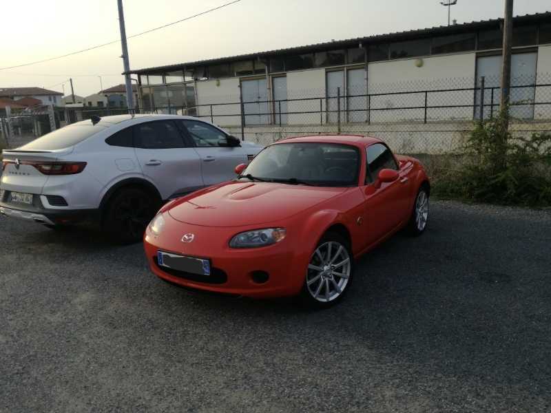Mazda MX-5 (2005) spotted in Toulouse, France