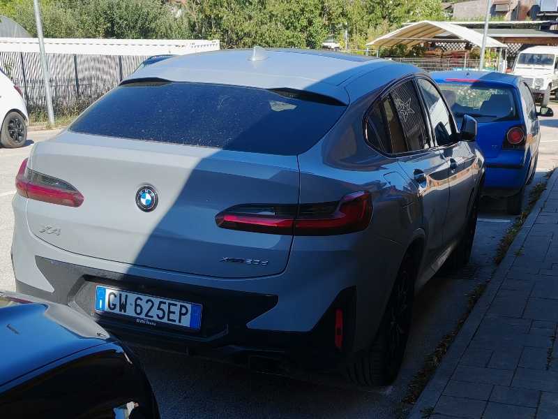 BMW X4 spotted in Amatrice
