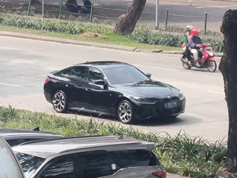 BMW 4 Series spotted in Tangerang