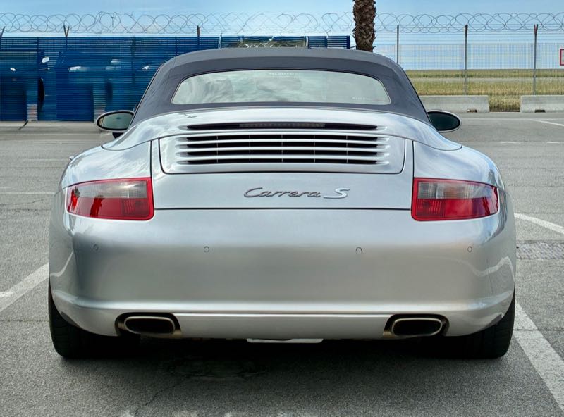 Porsche 911 Carrera S (2005) spotted in Sestri Levante, Italy