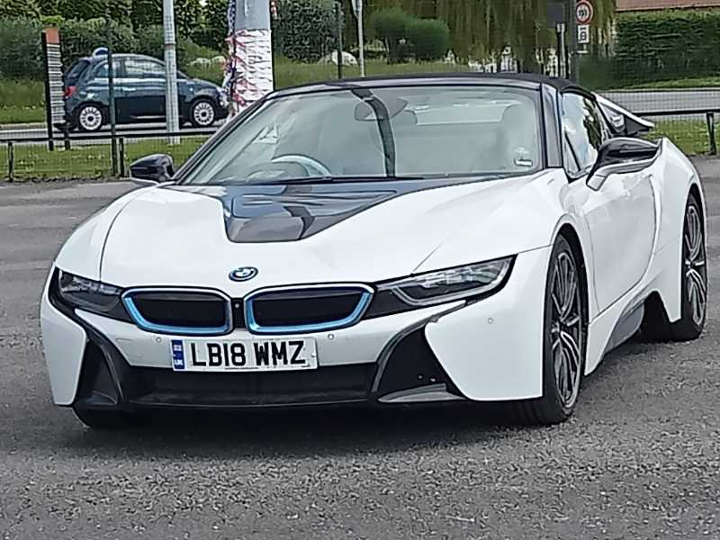 BMW i8 spotted in Roye