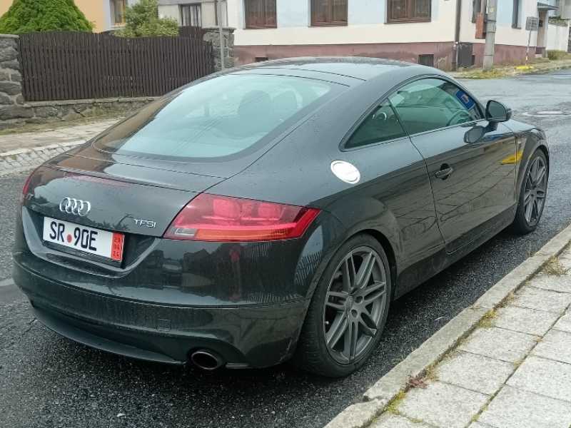 Audi TT (2015) spotted in Jihlava, Czechia