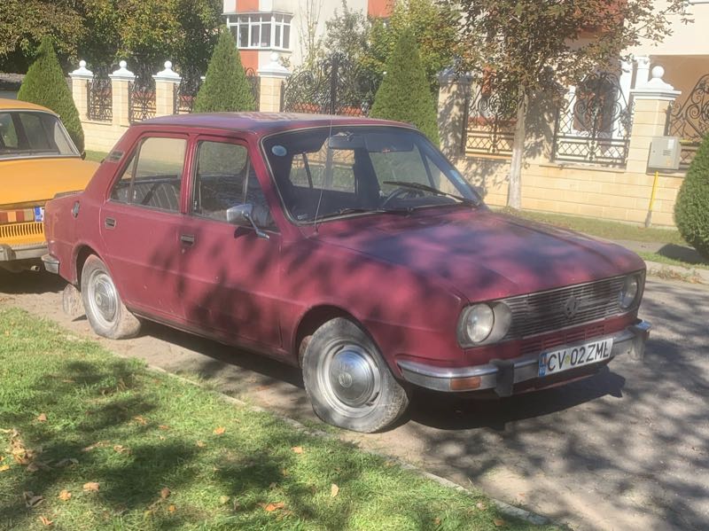 Renault 12 spotted in Mediaş