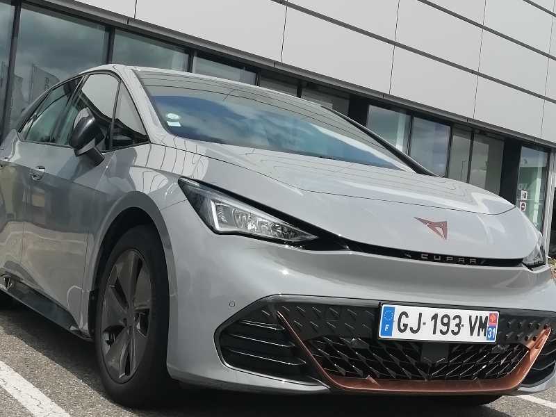 Cupra Born spotted in Toulouse
