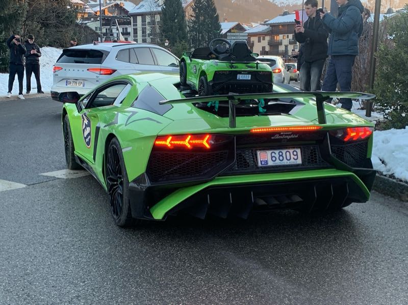 Lamborghini Aventador spotted in Passy
