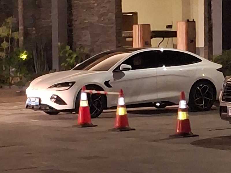 Tesla Model 3 spotted in Bandung