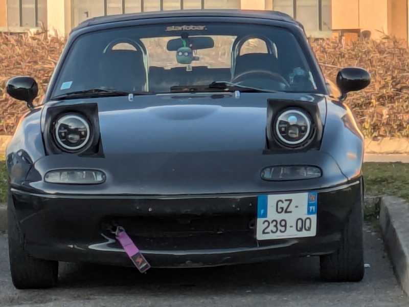 Mazda MX-5 Miata spotted in Chalon-sur-Saône