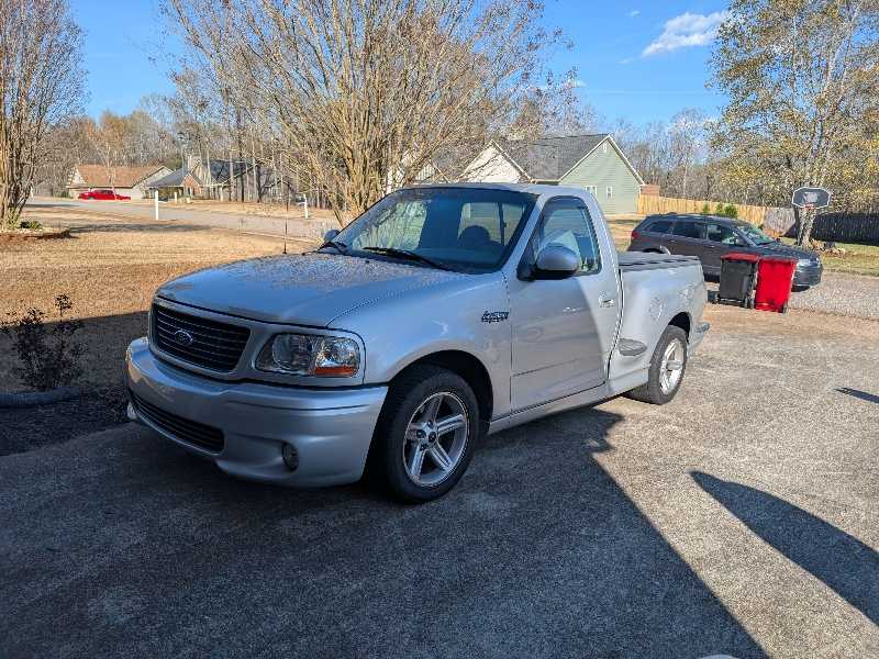 Ford F-150 Lightning spotted in Athens