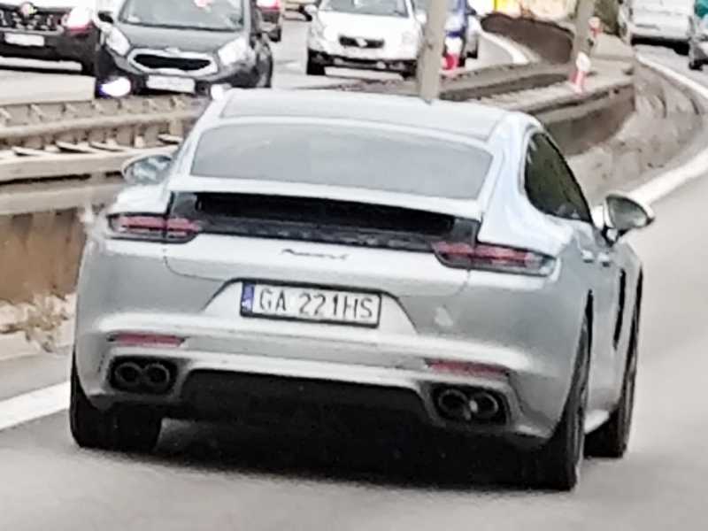 Porsche Panamera spotted in Gdynia
