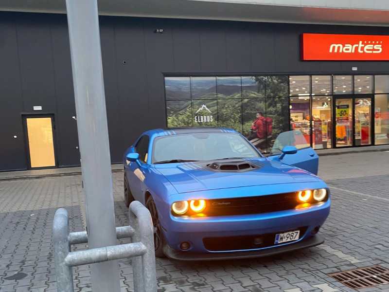 Dodge Challenger spotted in Garwolin