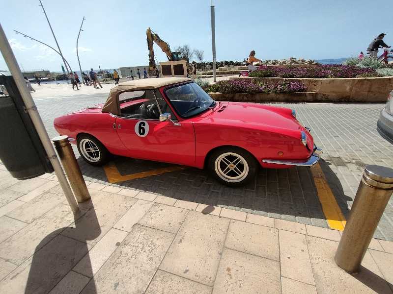 Fiat 850 Spider spotted in Palma