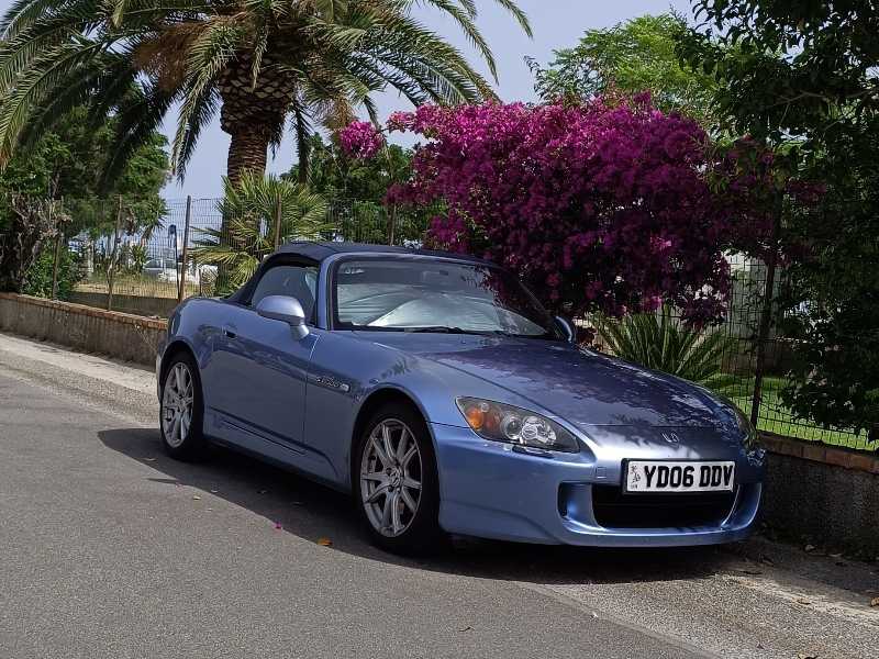 Honda S2000 spotted in Catanzaro