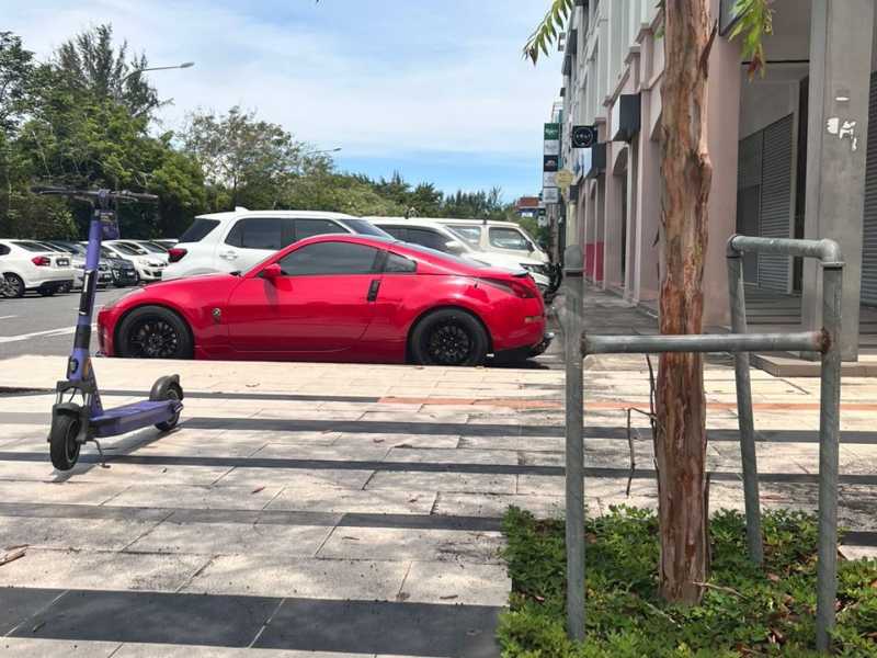 Nissan 370Z (2010) spotted in Miri, Malaysia