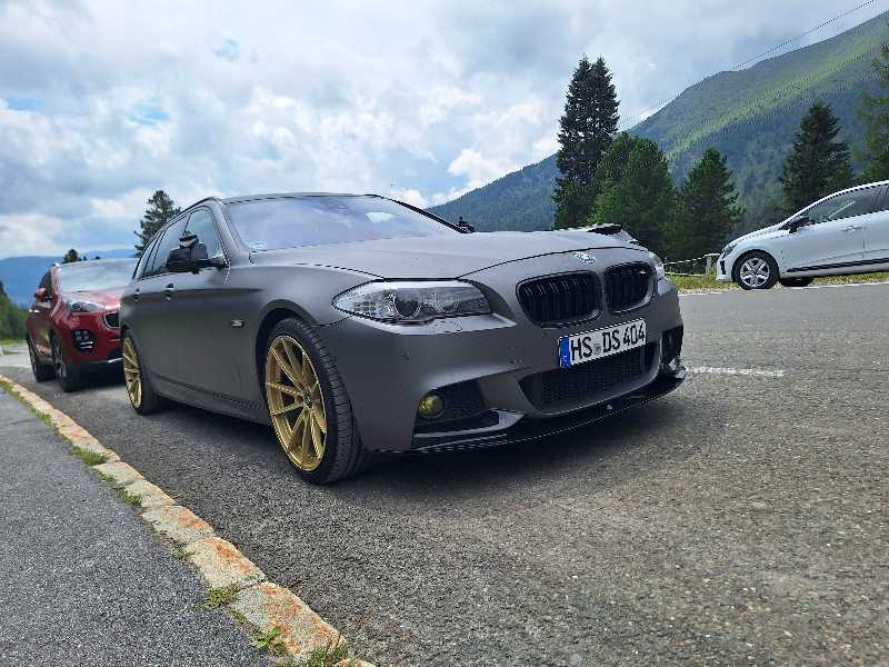 BMW 5 Series spotted in Graz