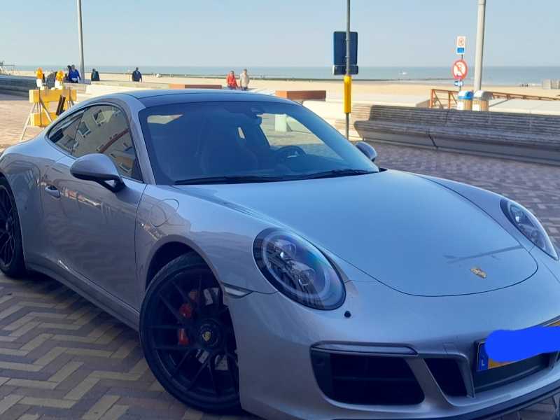 Porsche 911 (2017) spotted in Brugge, Belgium