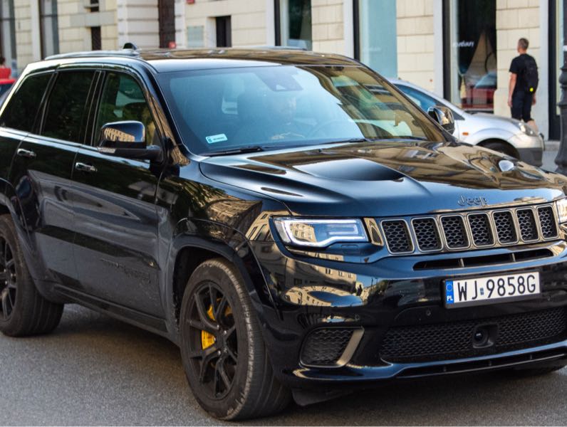 Jeep Grand Cherokee Trackhawk spotted in Bistriţa