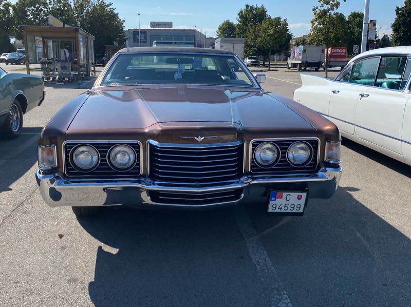 Chrysler Cordoba spotted in Trnava