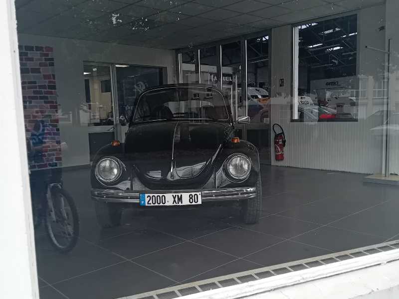 Volkswagen Beetle spotted in Roye