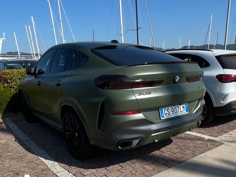 BMW X6 (2023) spotted in La Spezia, Italy