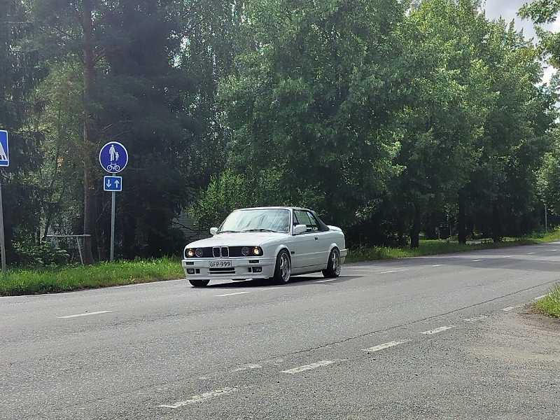 BMW E30 (1990) spotted in Tampere, Finland