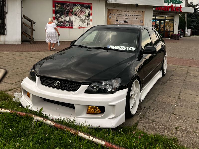 Lexus IS spotted in Warsaw