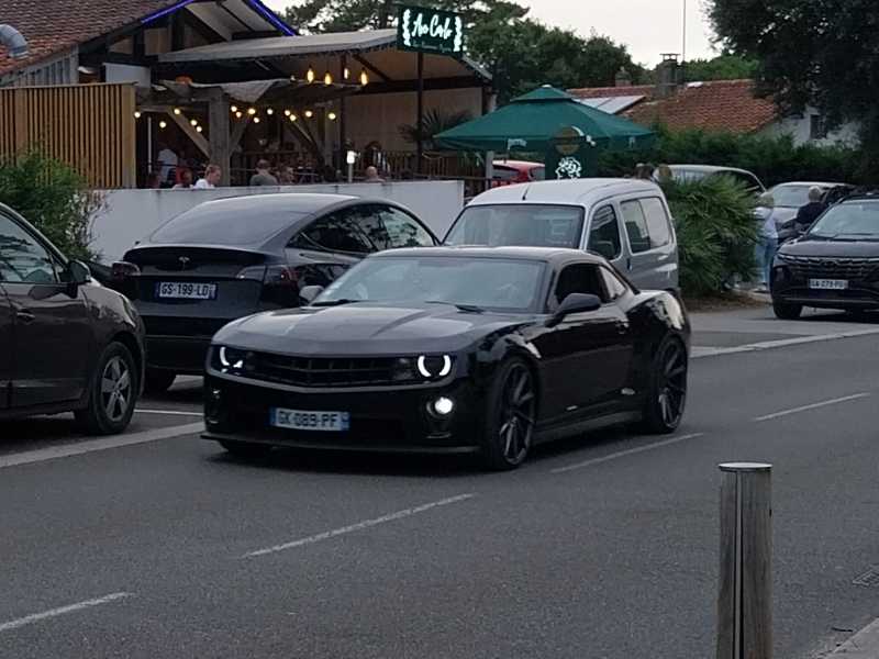 Chevrolet Camaro spotted in Tarnos