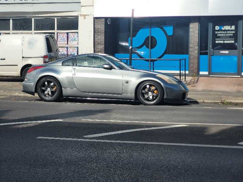 Nissan 350Z (2003) spotted in Southend-on-Sea, United Kingdom