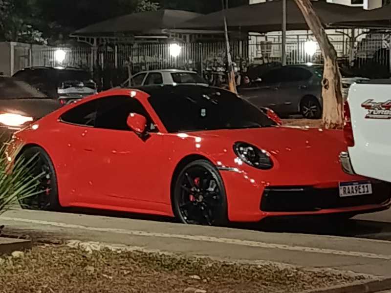 Porsche 911 spotted in Goiânia