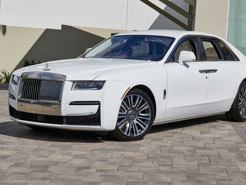 Rolls-Royce Ghost spotted in Port Said