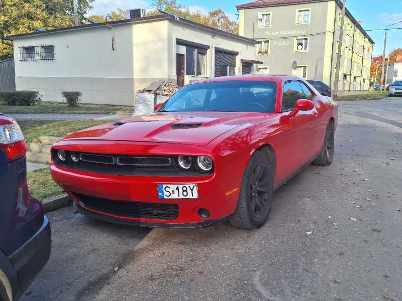 Dodge Challenger spotted in Bytom