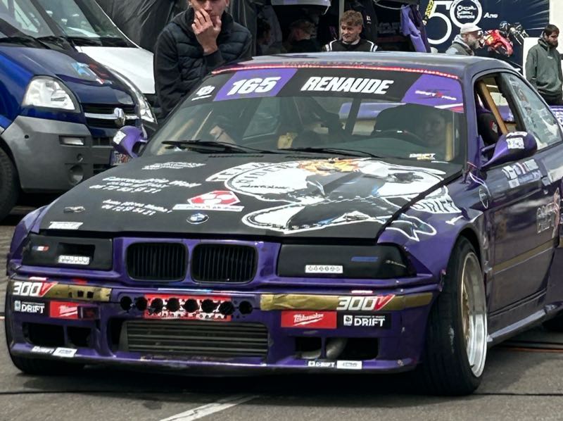 BMW 3 Series spotted in Gauchin-Verloingt
