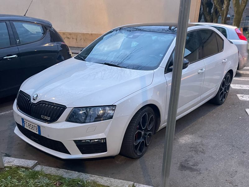Škoda Octavia vRS spotted in Alessandria