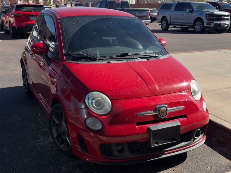 Fiat 500 Abarth spotted in Howard