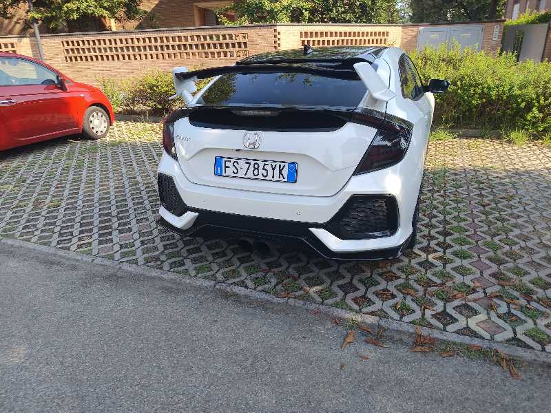 Honda Civic Type R spotted in Reggio nell'Emilia