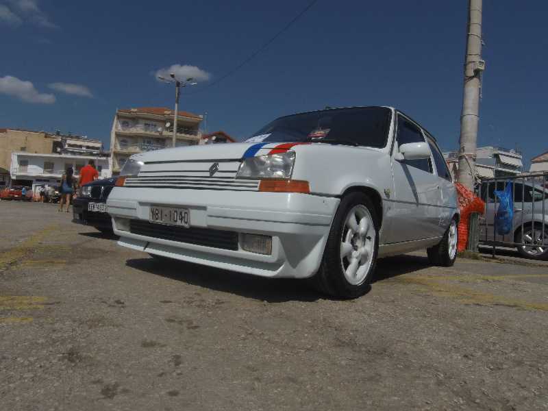 Renault 5 GT Turbo spotted in Ptolemaḯda