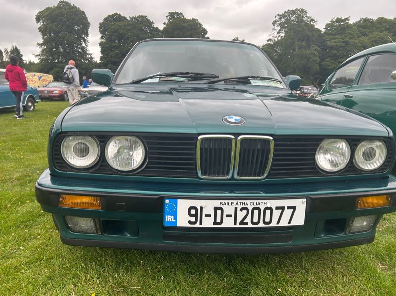 BMW E30 spotted in Roundwood