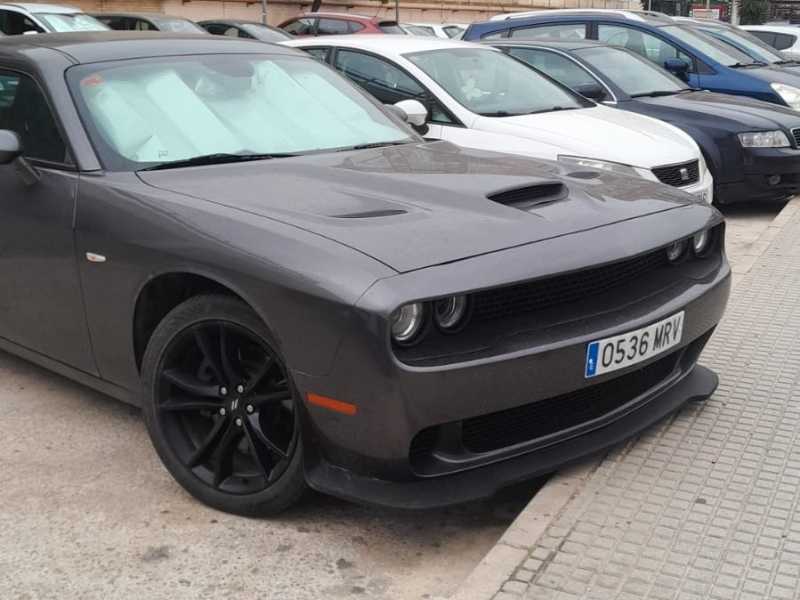 Dodge Challenger spotted in Linares
